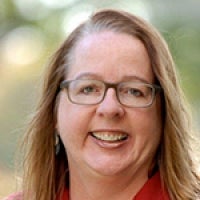Shannon Hansen headshot