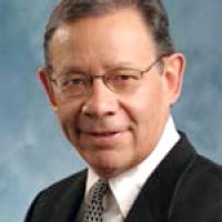 Stephen Yslas headshot